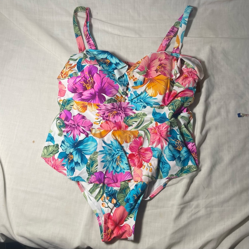 Terra & Sky Pink, Blue and Orange Floral Swimsuit 1X. Ruffles. Great Condition.